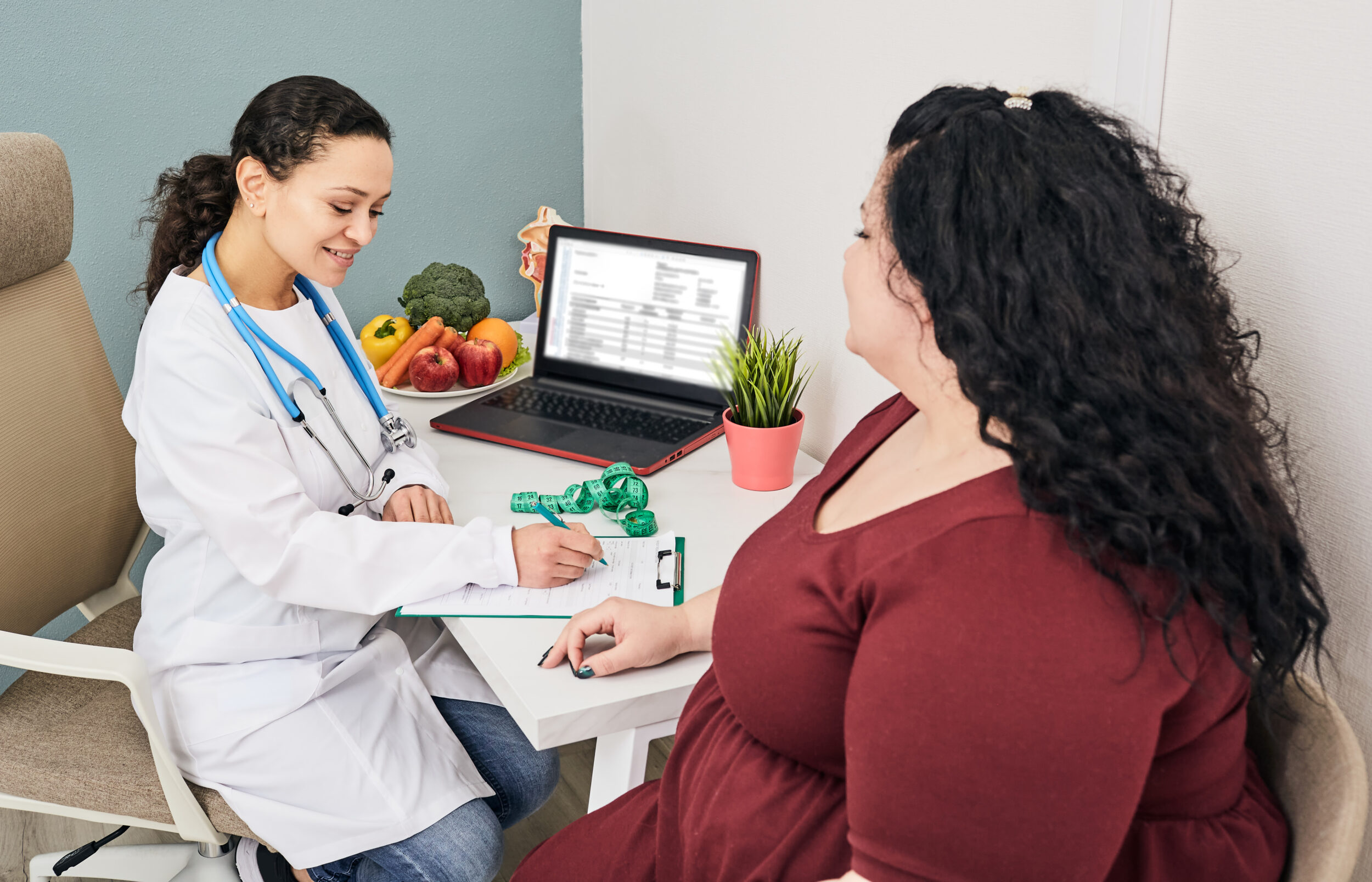 Obese woman consulting with her doctor about compounded semaglutide from Vigor